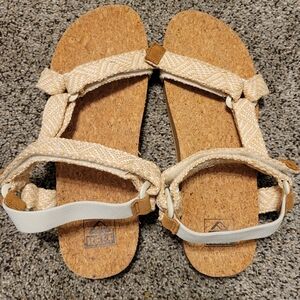 Reef Cushion Rem Sandal sz 9